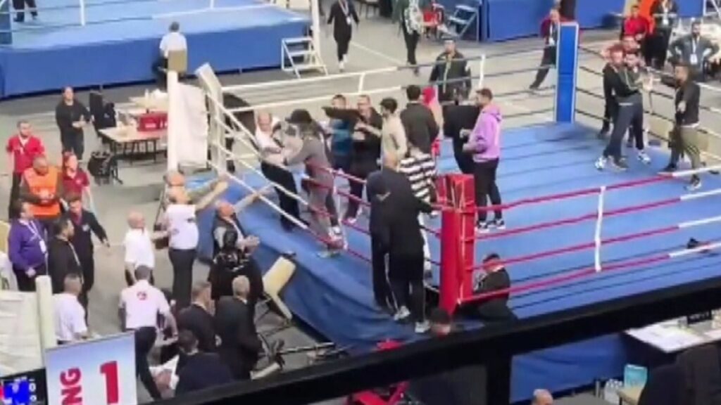 antalyada boks macinda hakeme yumruklu saldiri 5 gozalti sFOgnNgX