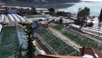 antalyayi saganak vurdu cwWm7sjM