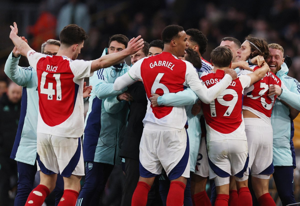 arsenal vitor pereiranin takimi wolverhamptoni tek golle yikti 2 CFl57EUK