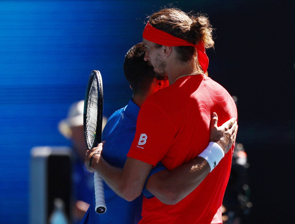 avustralya acikta novak djokovic sakatlandi alexander zverev finale cikti 0 Ez4mIgN3