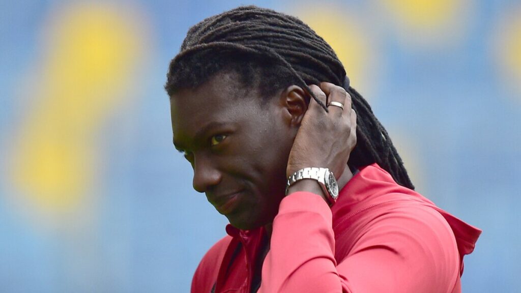 bafetimbi gomisten georges mikautadze yalanlamasi WCNTDP5m