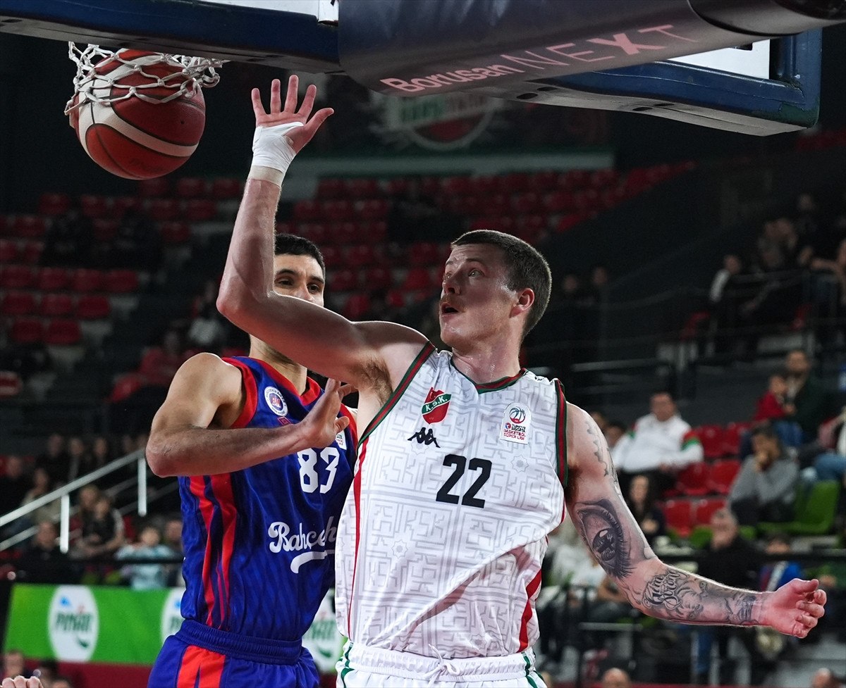 bahcesehir koleji karsiyakaya sans tanimadi 2 Wr4ZyXiG