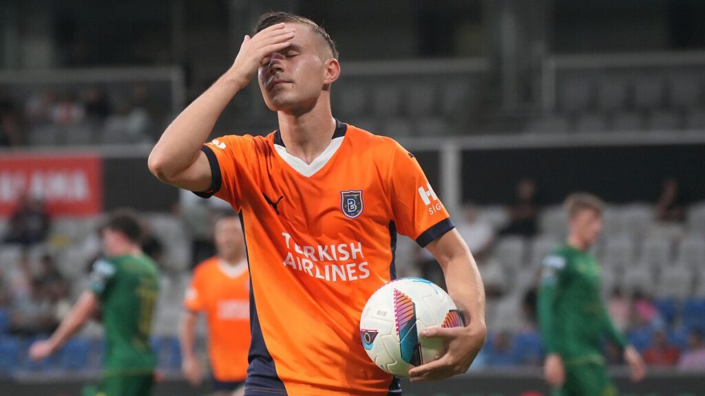 basaksehir dimitris pelkasla yollarini ayirdi XPAOPuJN