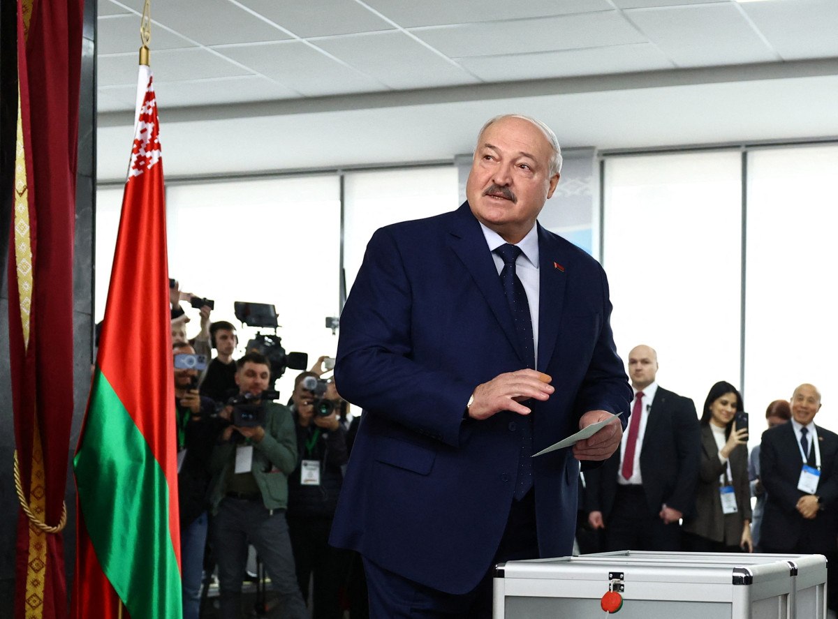 Belarus Devlet Başkanı Lukaşenko, yüzde 86 oyla yeniden seçildi 2 belarus devlet baskani lukasenko yuzde 86 oyla yeniden secildi 1 mSagHbOX