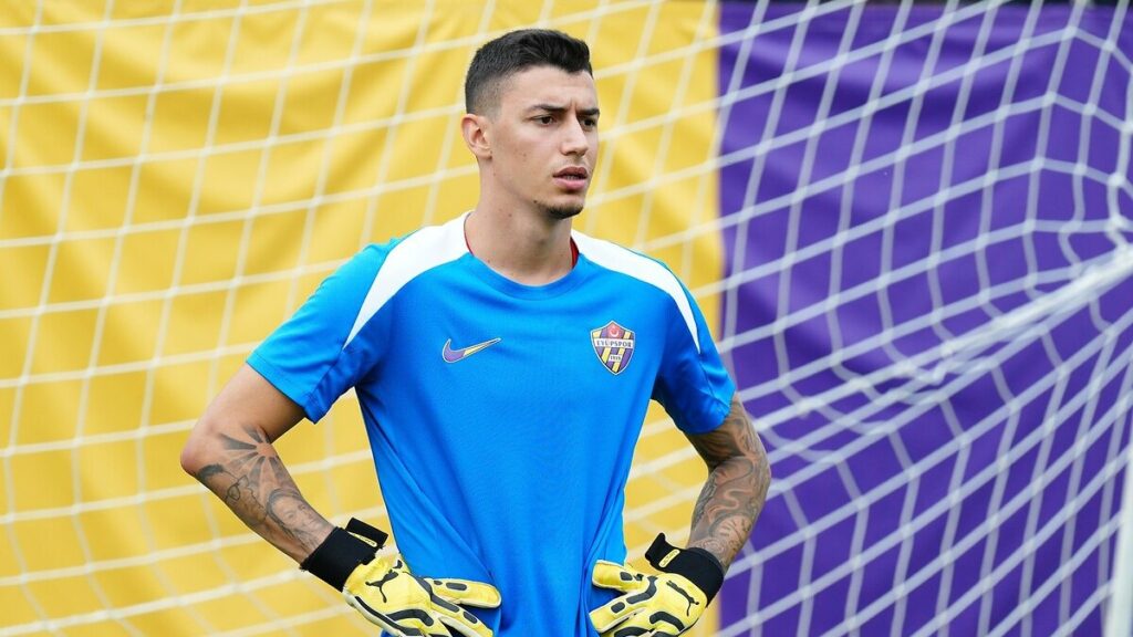 berke ozerden galatasaraya yesil isik Z57YqyUN