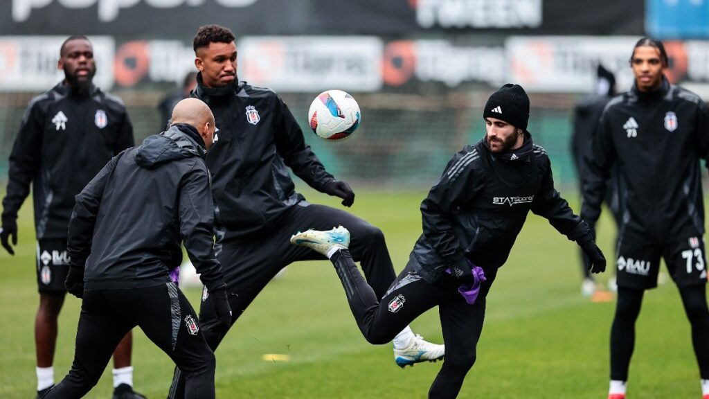 besiktas antalyaspor macinin hazirliklarini tamamladi J7XLuJNV