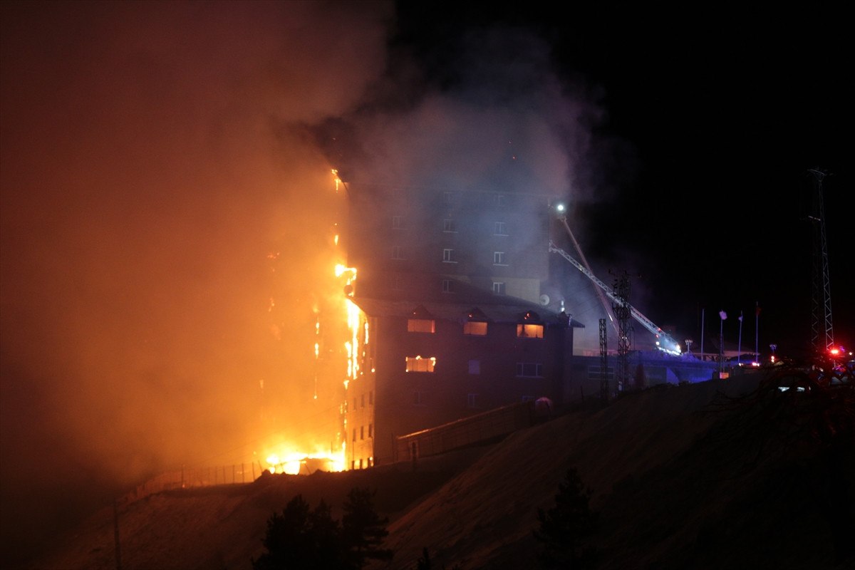 bolu kartalkayada otel yangini cikis nedeni belli oldu 2