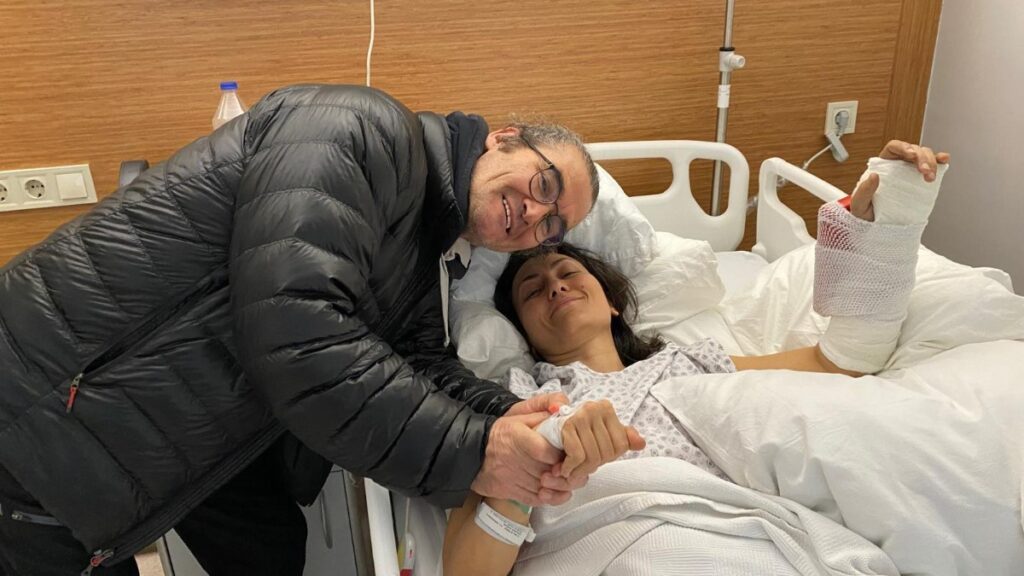 boludaki yangin faciasinda carsaflari birbirine bagladi 11 kisiyi kurtarmayi basardi kTnTyTND