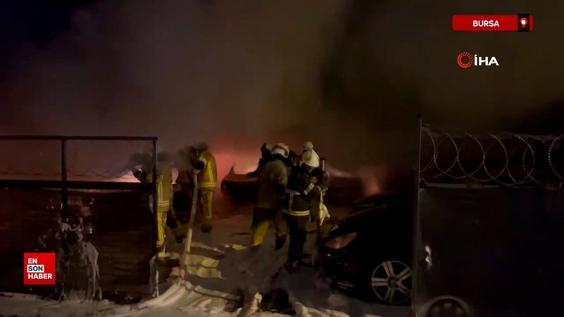 bursada alevlere teslim olan oto galeride 10 arac kule dondu SkfZuuLp