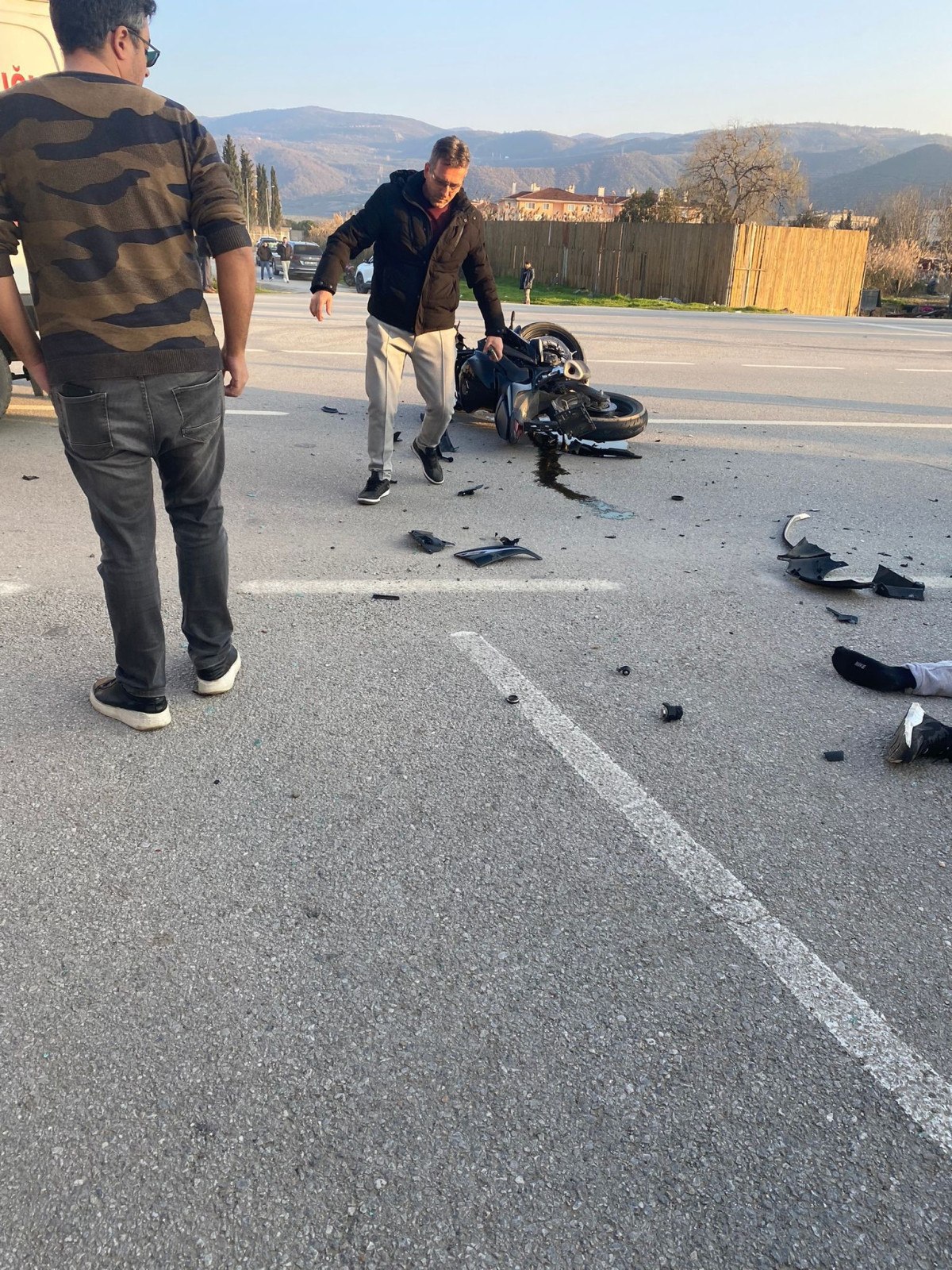 bursada kaza yapan motosikletli oldu 1 81TCDsgM