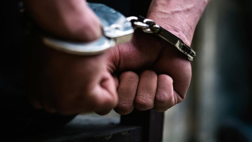 bursada mehdinin askeri oldugunu iddia eden ufurukcu yakalandi QNhIeWfH