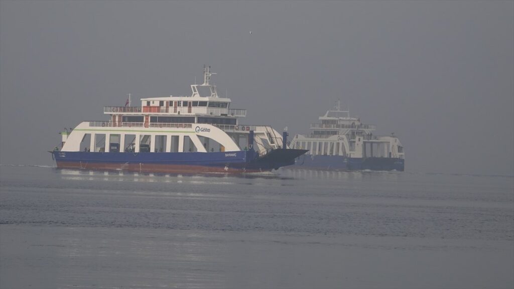 canakkale bogazinda sis engeli transit gecis kapatildi 88yaV4jl