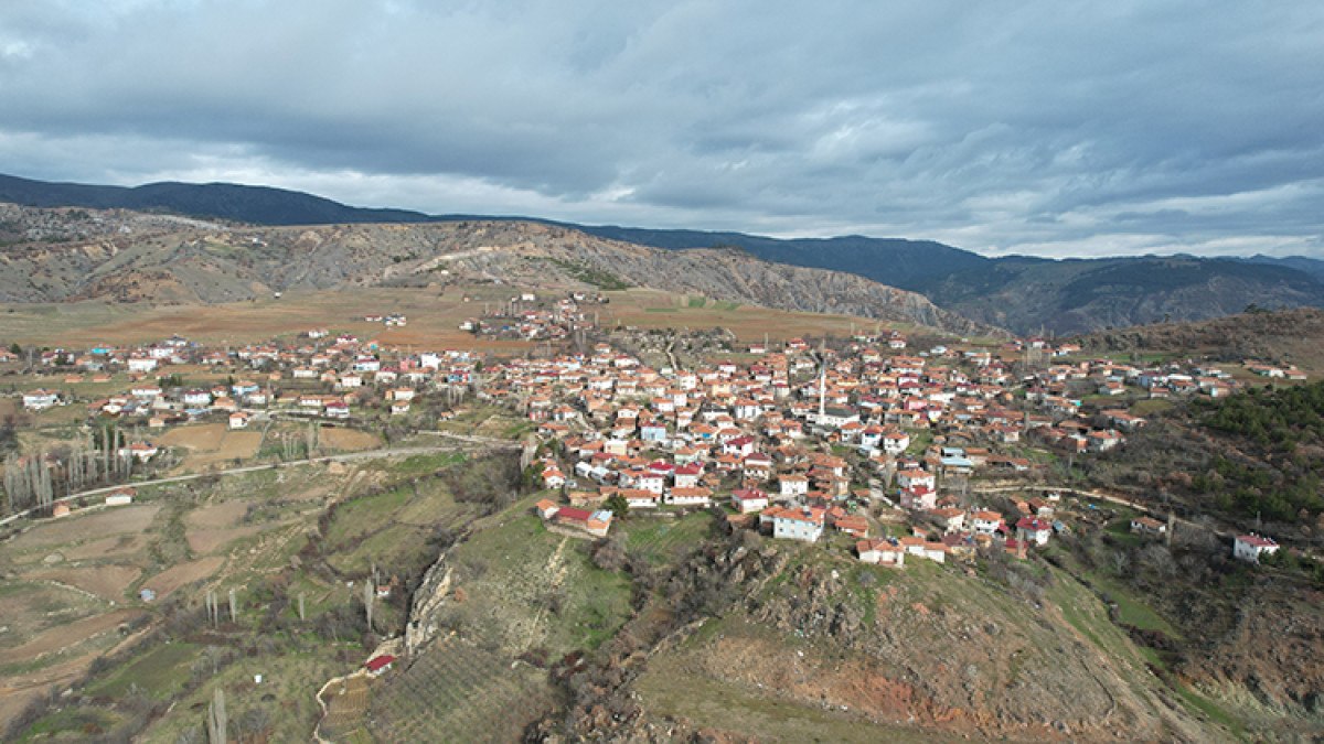 corumda dogan her bebek icin fidan dikilen koy 2 sOVPUglf