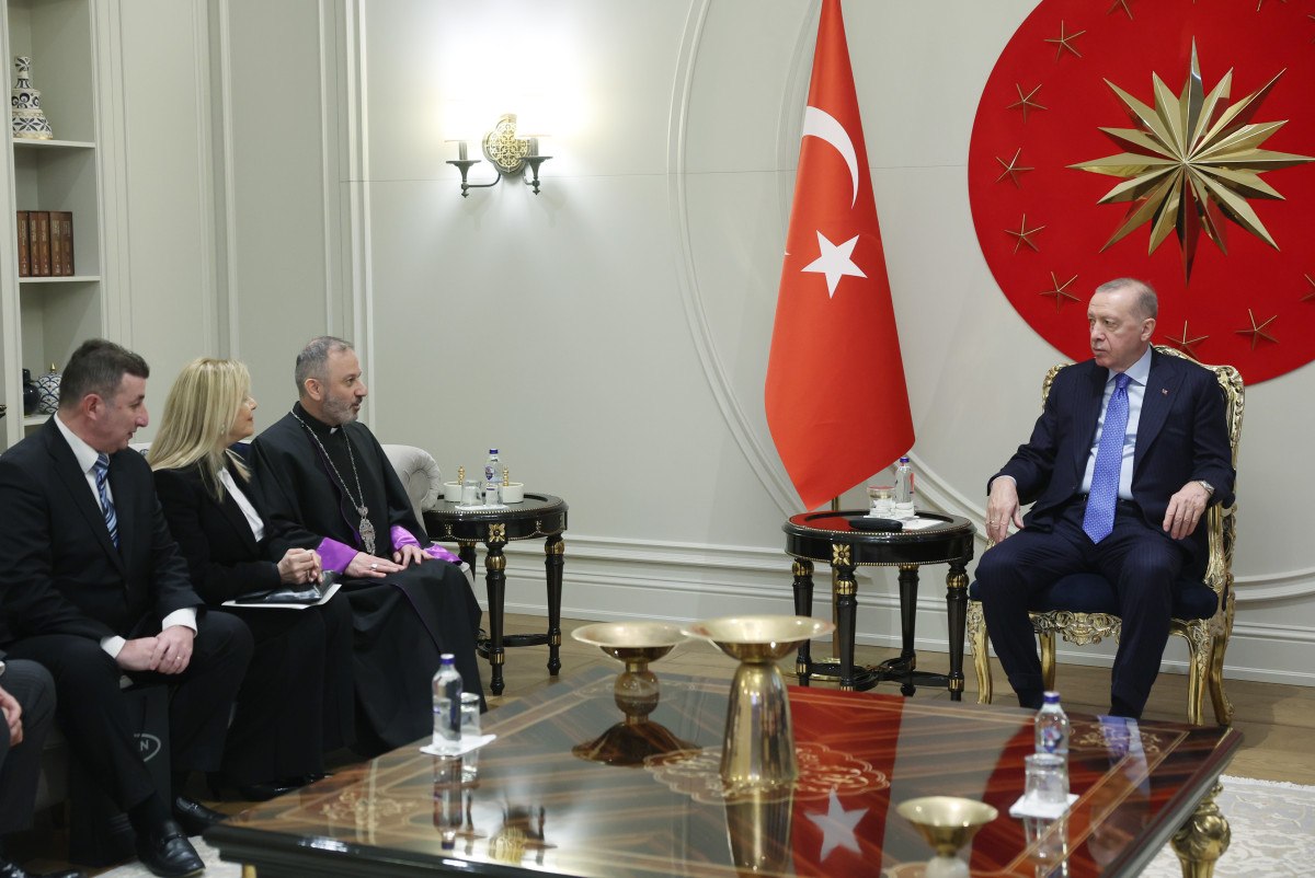 cumhurbaskani erdogan turkiye ermeni katolik cemaati ruhani reisi kazanciyani kabul etti 1 yCfrMFs1