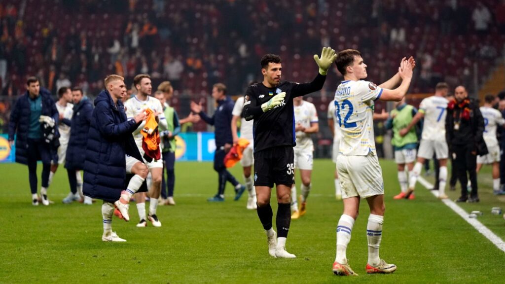 dinamo kiev avrupa ligindeki ilk puanini aldi vF4ABb2S