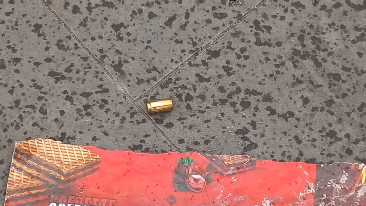 diyarbakirda sokakta yururken ugradigi silahli saldirida oldu 1 5sbgSbPv