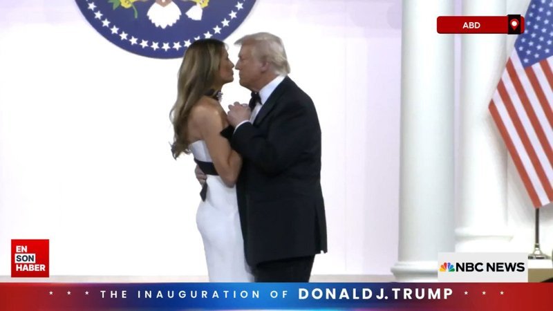 donald trump ve melania trump baskomutanlik balosunda dans etti U3CNK7SA