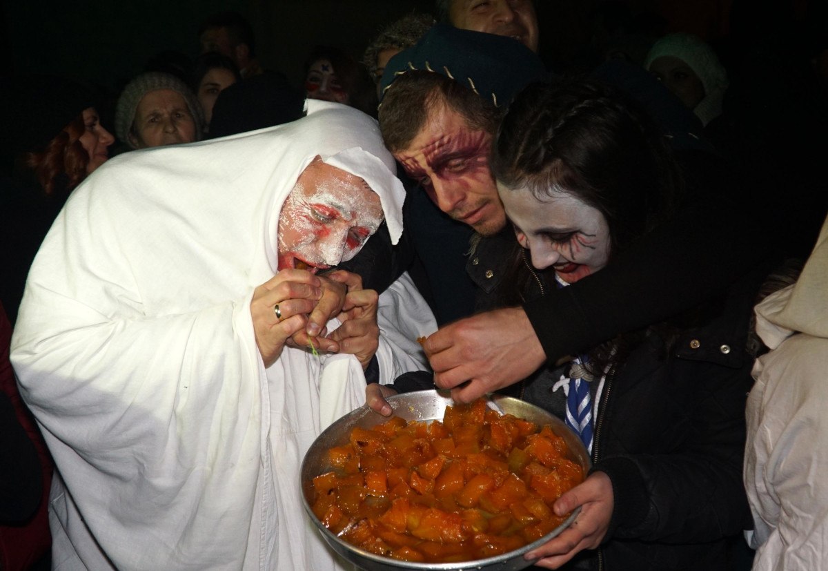 edirnede bocuk eglencesi boludaki otel yangini nedeniyle ertelendi 1 cEYQq3Wc