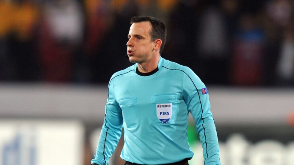 fenerbahce goztepe macinin var hakemi istvan vad oldu YAkh5Yha