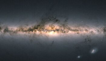 gaia uzay teleskobu samanyolunun simdiye kadarki en kapsamli ve detayli haritasini cikardi PdDwTdby