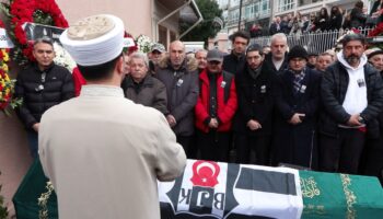 gazeteci deniz arman son yolculuguna ugurlandi g4T5XuH2