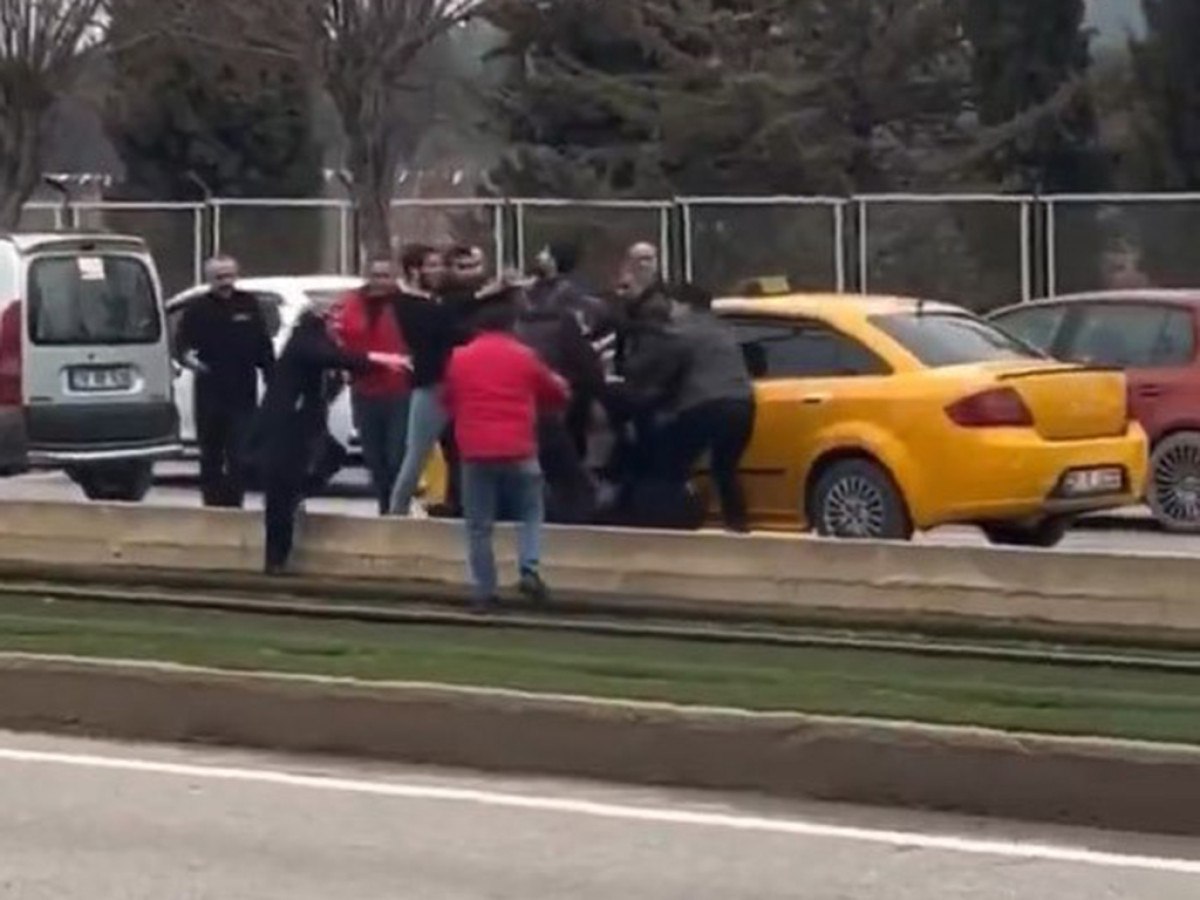 gaziantepte taksiciye aracinda meydan dayagi 1 ynCcW1qW