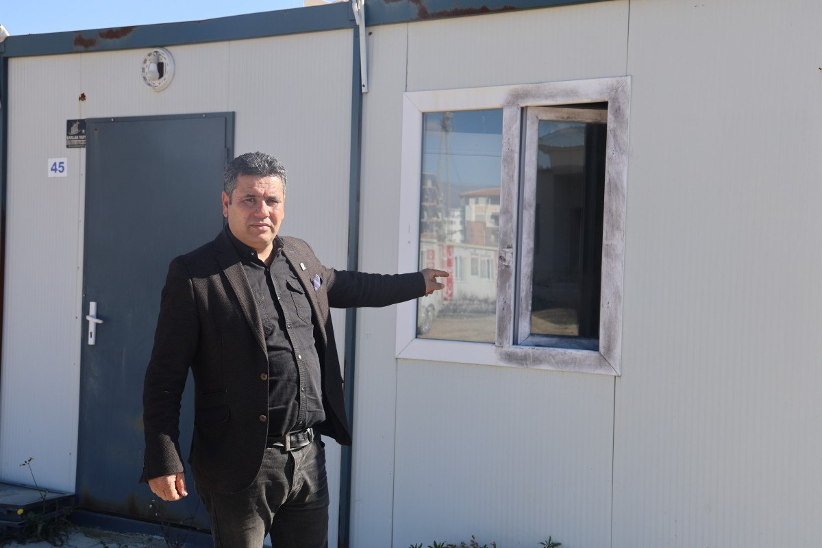 hatayda hirsizlar tarafindan calinan memleket partisi konteyneri bu kez soyuldu 0 UejXOP2N