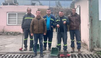 hatayda temizlik iscilerinin sosyal medya akimi paylasimi ilgi odagi oldu ATBnrHPD