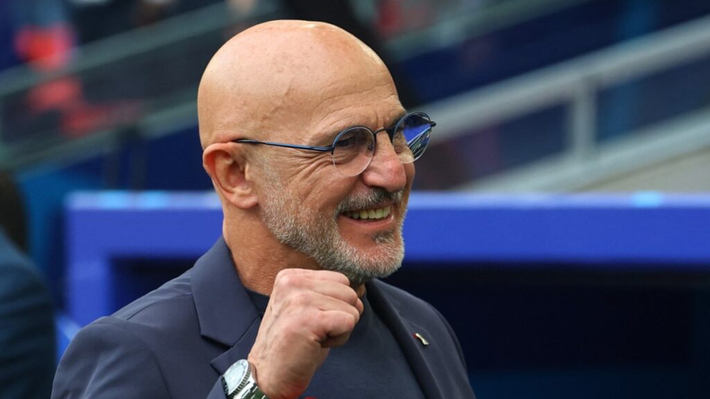 ispanya milli takiminda luis de la fuentenin sozlesmesi uzatildi Nf8WQdCB