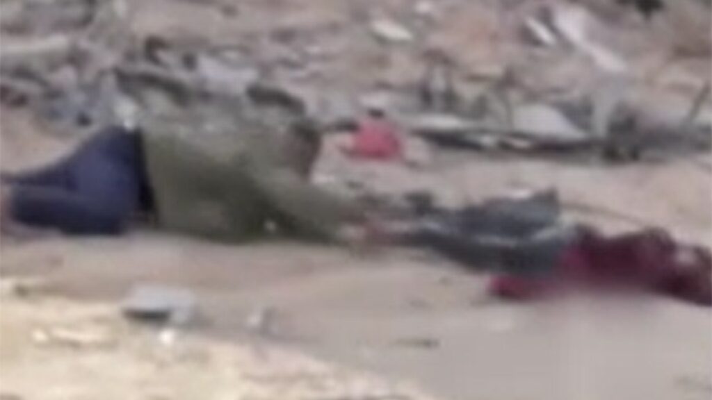 israil gucleri vurulan cocuga yardim eden kisiye ates acti mF1c87ln