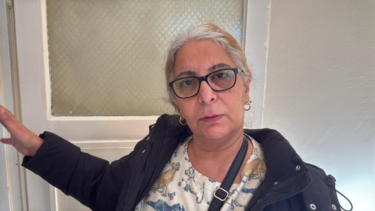 istanbul kagithanede bir binada yanindaki insaat nedeniyle catlaklar olustu 5 T7vOkDkb