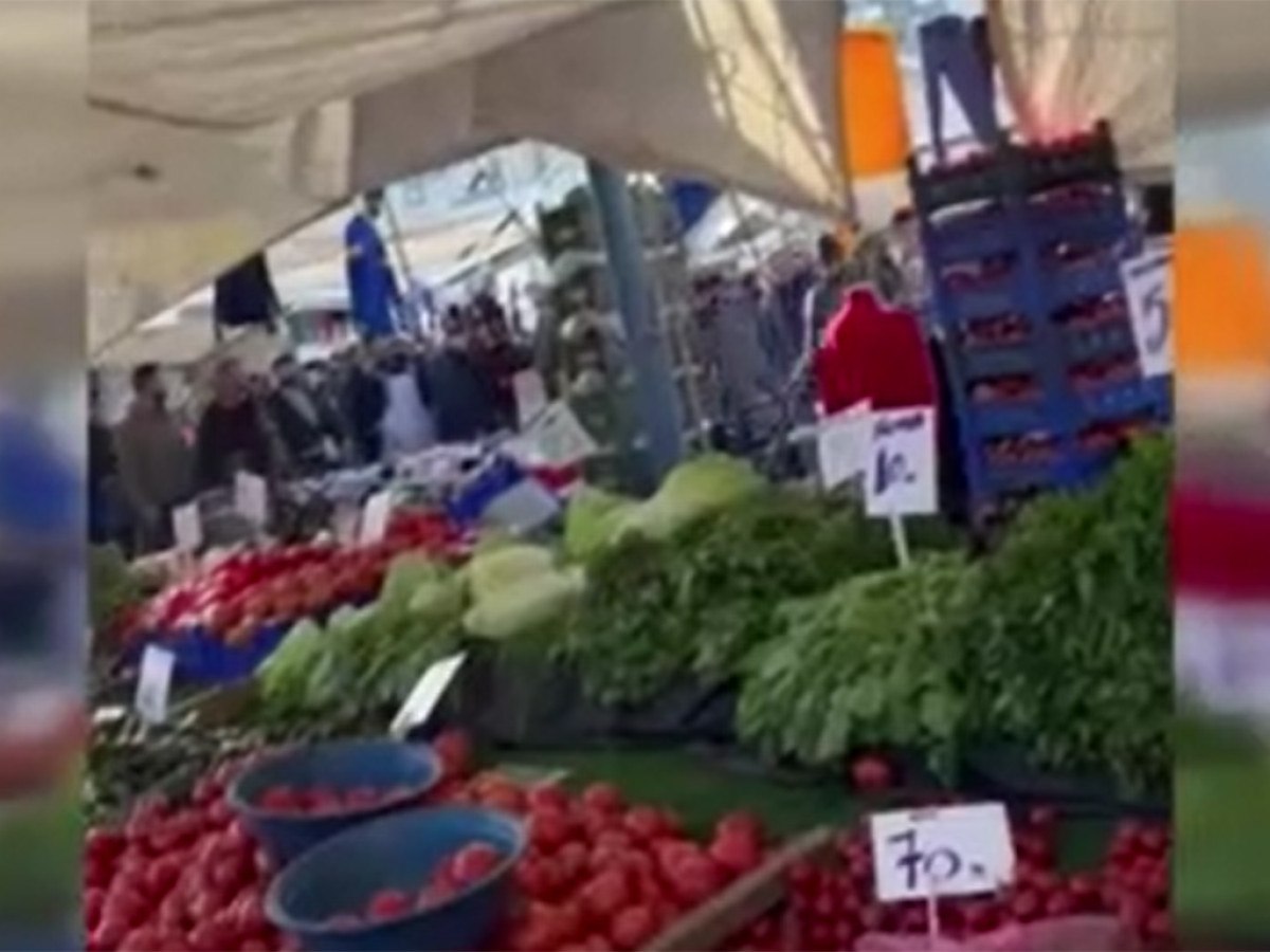 istanbul kucukcekmecede pazarcilar birbirine girdi 1