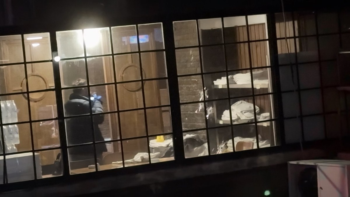 İstanbul Şişli'de restorana silahlı saldırı: Kaçan şüpheli aranıyor 1 istanbul sislide restorana silahli saldiri kacan supheli araniyor 0 wCXhFmcT