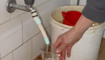 istanbulda sebeke suyuna kanalizasyon suyu karisti iddiasi vatandas tepkili awSaiQuC