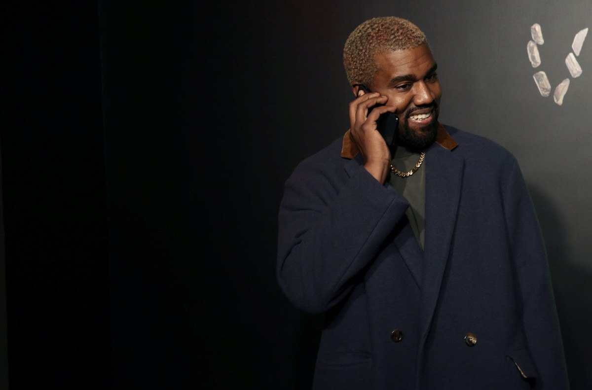 kanye west dunyanin en zengin sanatcisi oldu 19 ulkeden daha zengin 0 TLpgKBAq