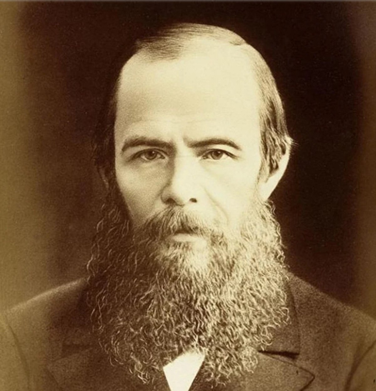 karanlik dehlizlerden edebi zirvelere dostoyevskinin firtinali yasamina derin bir bakis 2 baq3mDky