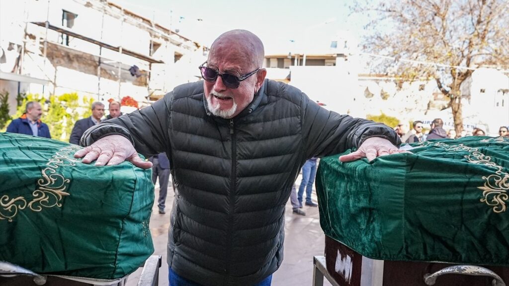 kartalkayada hayatini yitirenler son yolculuguna ugurlandi pqipSZXe