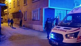 kirikkalede bir kisi kayinvalidesini bicaklayip esi ve kayinbabasini darbetti QX3a1CkD