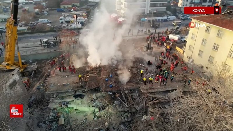 konyada coken binanin enkazi gunun ilk isiklariyla goruntulendi QhsXiGel