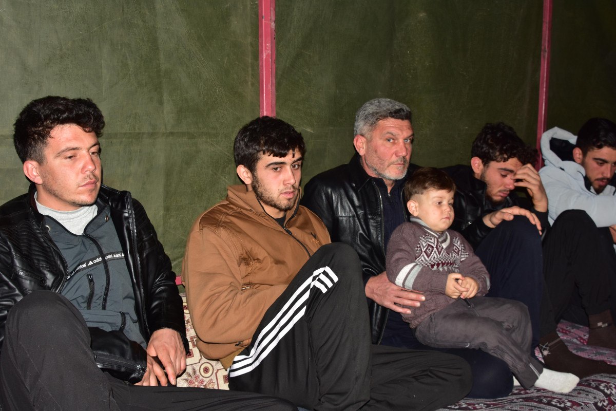 konyada coken binanin enkazinda kalan 5 kisinin kaldigi daireye iliskin yeni detaylar 1