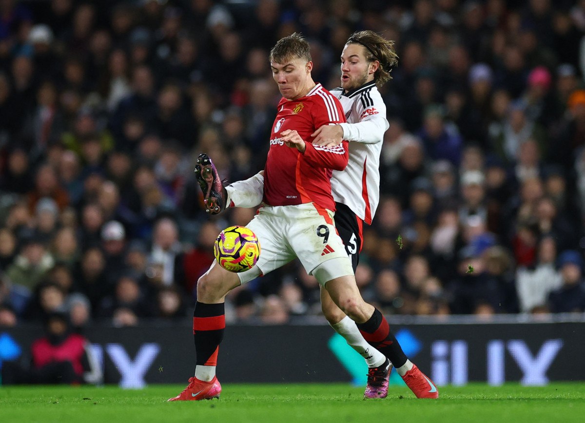 manchester united deplasmanda galip 0 KgfInq6D