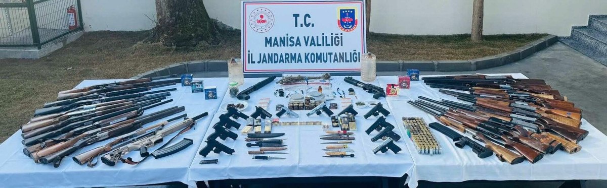 Manisa'da asayiş operasyonları: 44 gözaltı 1 manisada asayis operasyonlari 44 gozalti 0 WRfYwPep