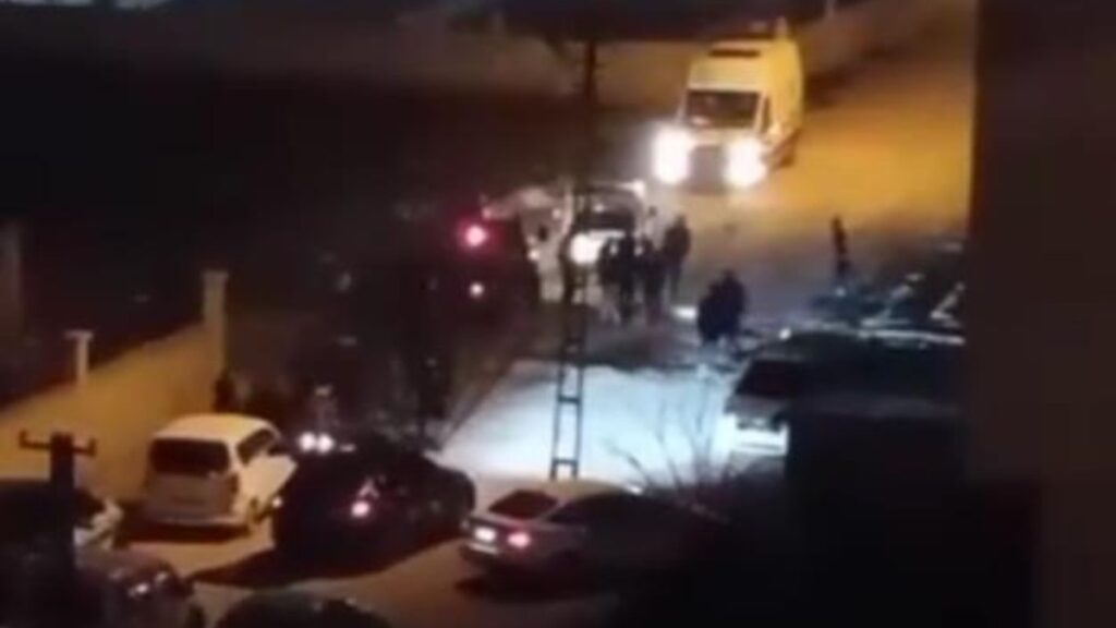 mardinde iki grup arasinda silahli kavga 3 kisi yaralandi P18lUi6N