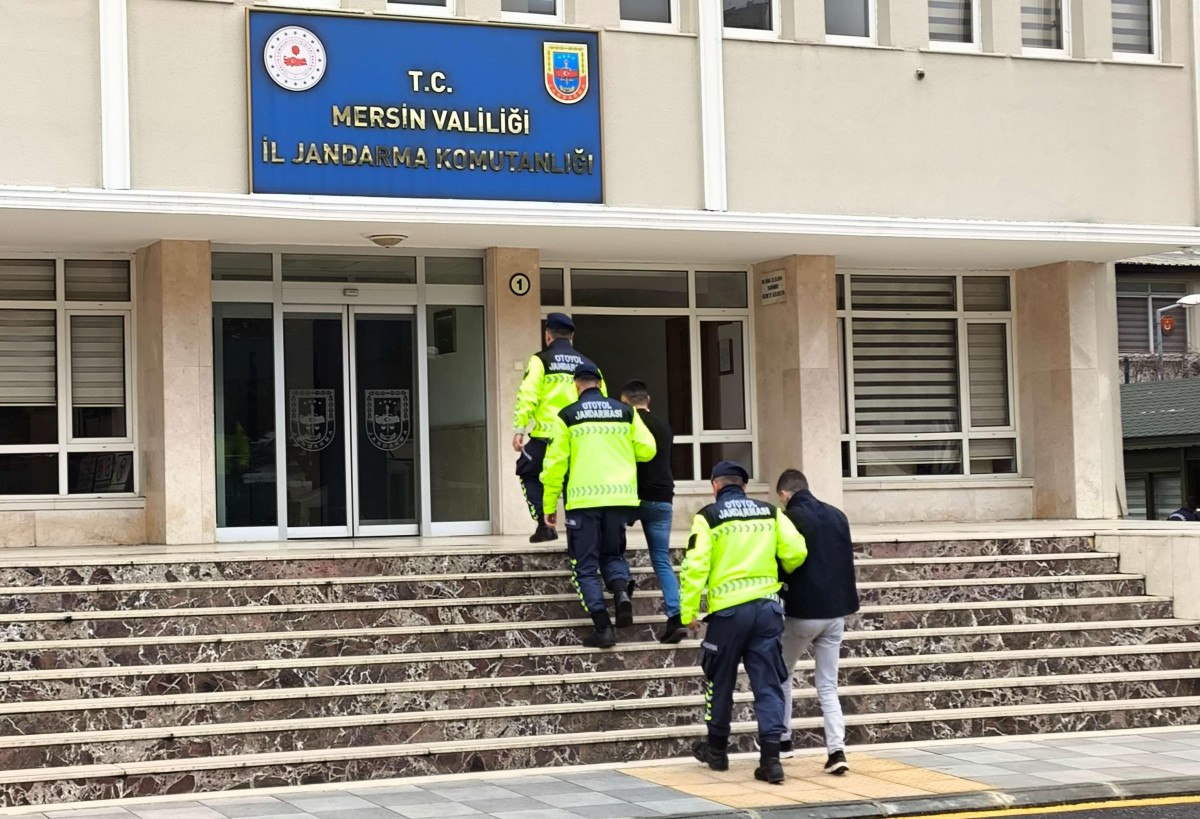mersinde hirsizlik yapan iki supheli yakalandi 0 Ptlqwn8A