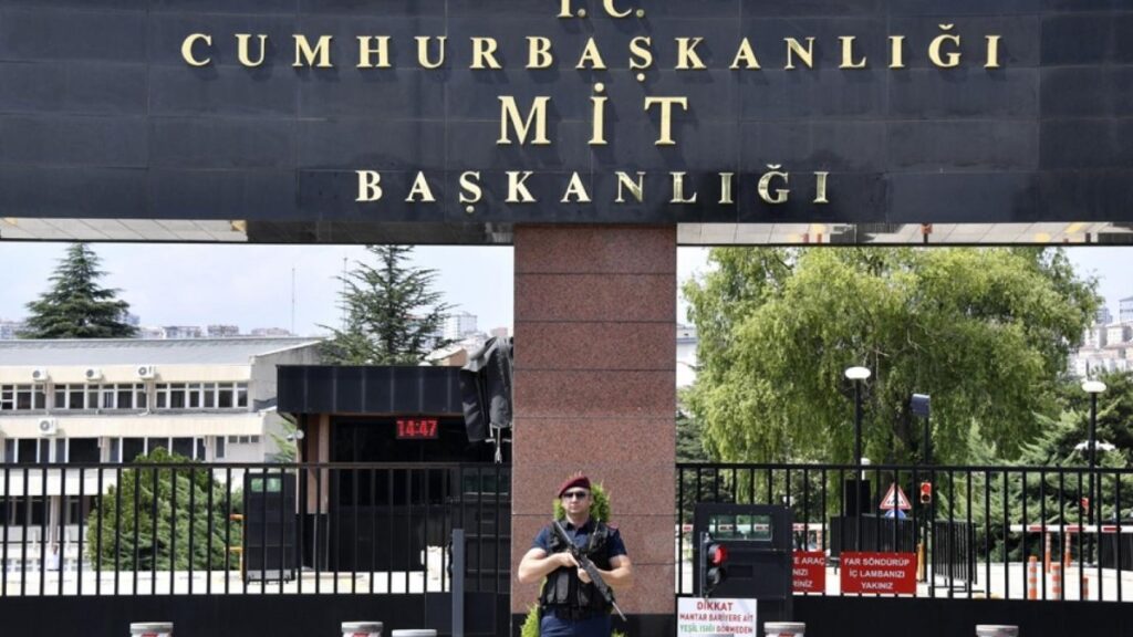 mitten yeni kariyer videosu ETSVWMee