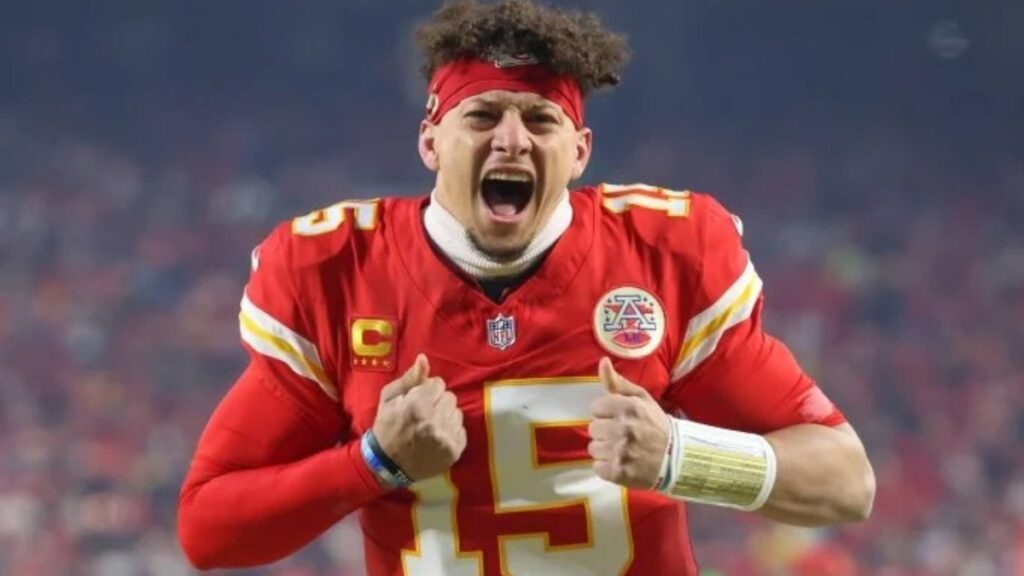 nflde super bowlin adi kondu IHyix8Z9