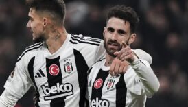 rafa silva performansiyla parliyor 4NlaFqIL