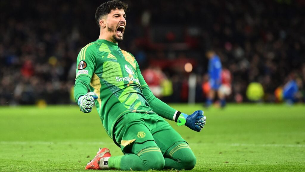 ridvan ve altay oynadi manchester united rangersi yendi S6GTVTMw