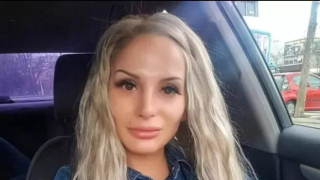 romanyada olen kadinin cesedini kopekleri yedi LEPqwb1d