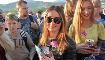 rusyada turkiye turu satislari 2024un 2 katini gecti qyHQZrcB